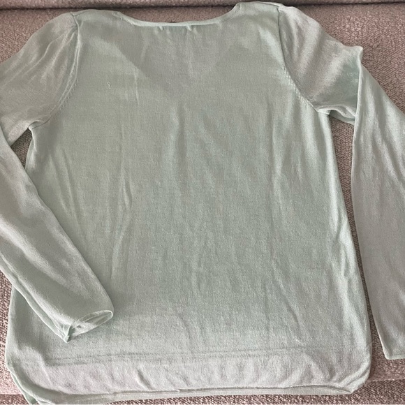 Mint Green Top with Sheer Sleves - Picture 5 of 5